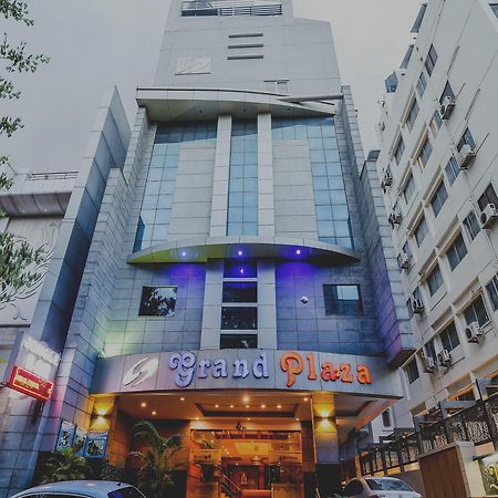 Отель Super Capital O Grand Plaza Коимбатур Экстерьер фото